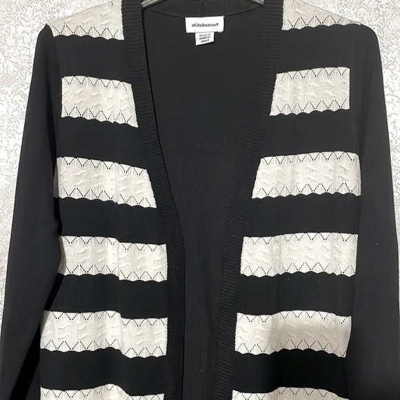 Stripe front open cardigan - Picture 2 of 2